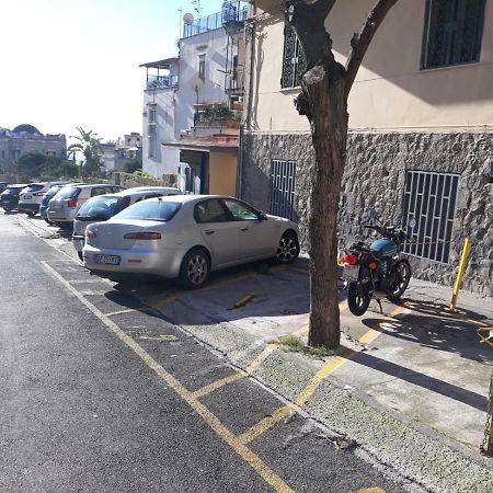 Vomero House With Free Parking 410 Cm Napoli Dış mekan fotoğraf