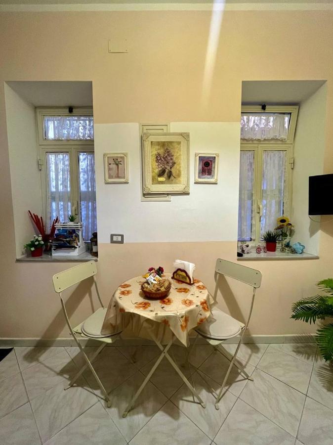 Vomero House With Free Parking 410 Cm Napoli Dış mekan fotoğraf